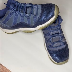 Air Jordan 11 Retro Low GS 'Blue Moon'
